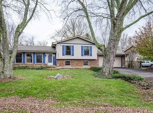24437 Davids Ct, Naperville, IL 60564