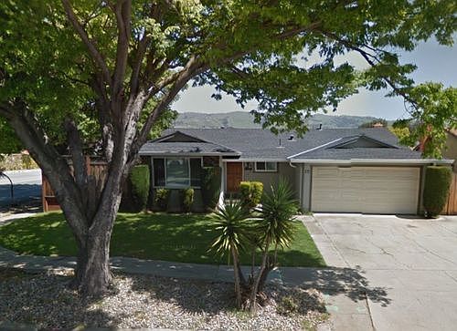 1st image of 2755 Judkins Ct