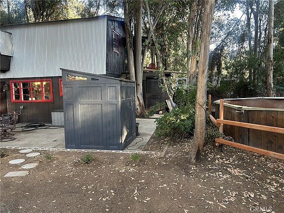 3rd image of 28639 Rostrata Ave