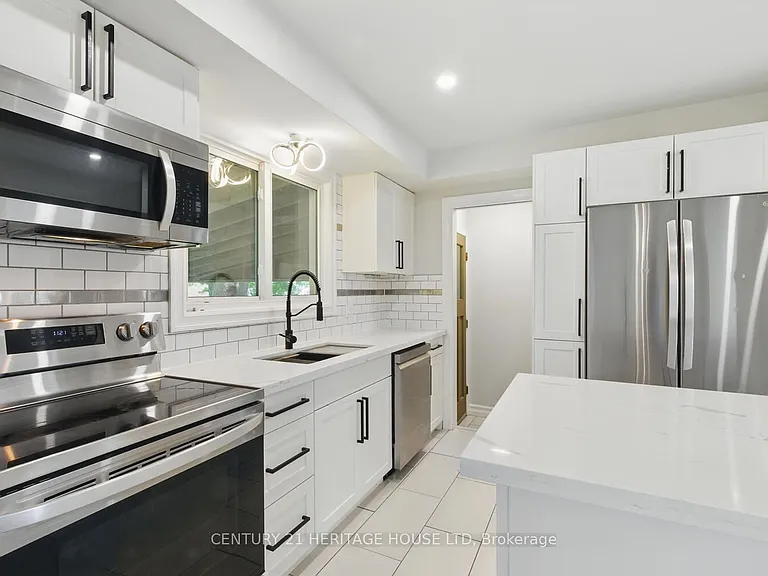 57 Vanbuskirk Dr — Photo 10