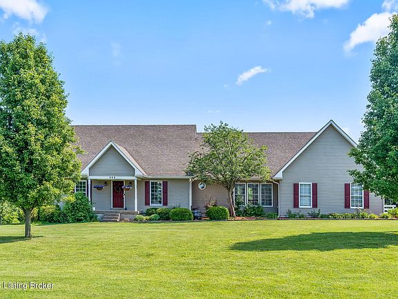 3rd image of 352 Peterson Dr