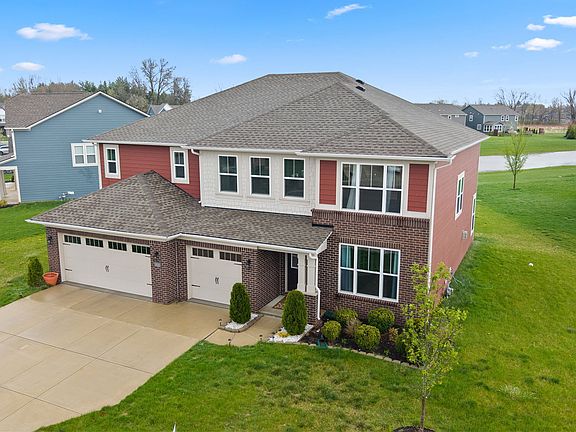 3rd image of 9719 Cimmaron Ave