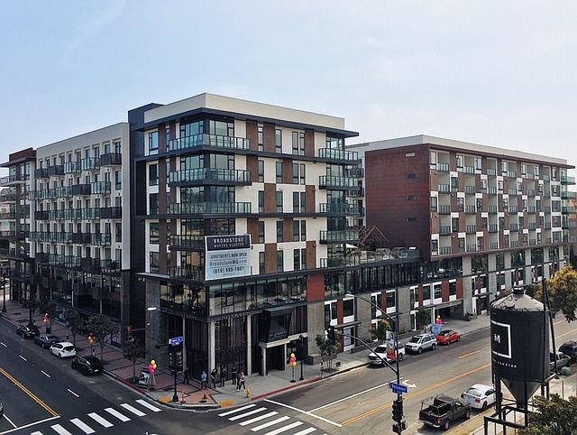 1st image of 1601 Broadway Unit 219