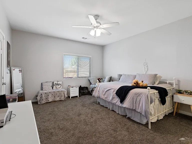 1317 Fair Oak Dr — Photo 16