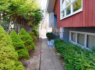 96 Becker Ave, Berlin, CT 06037