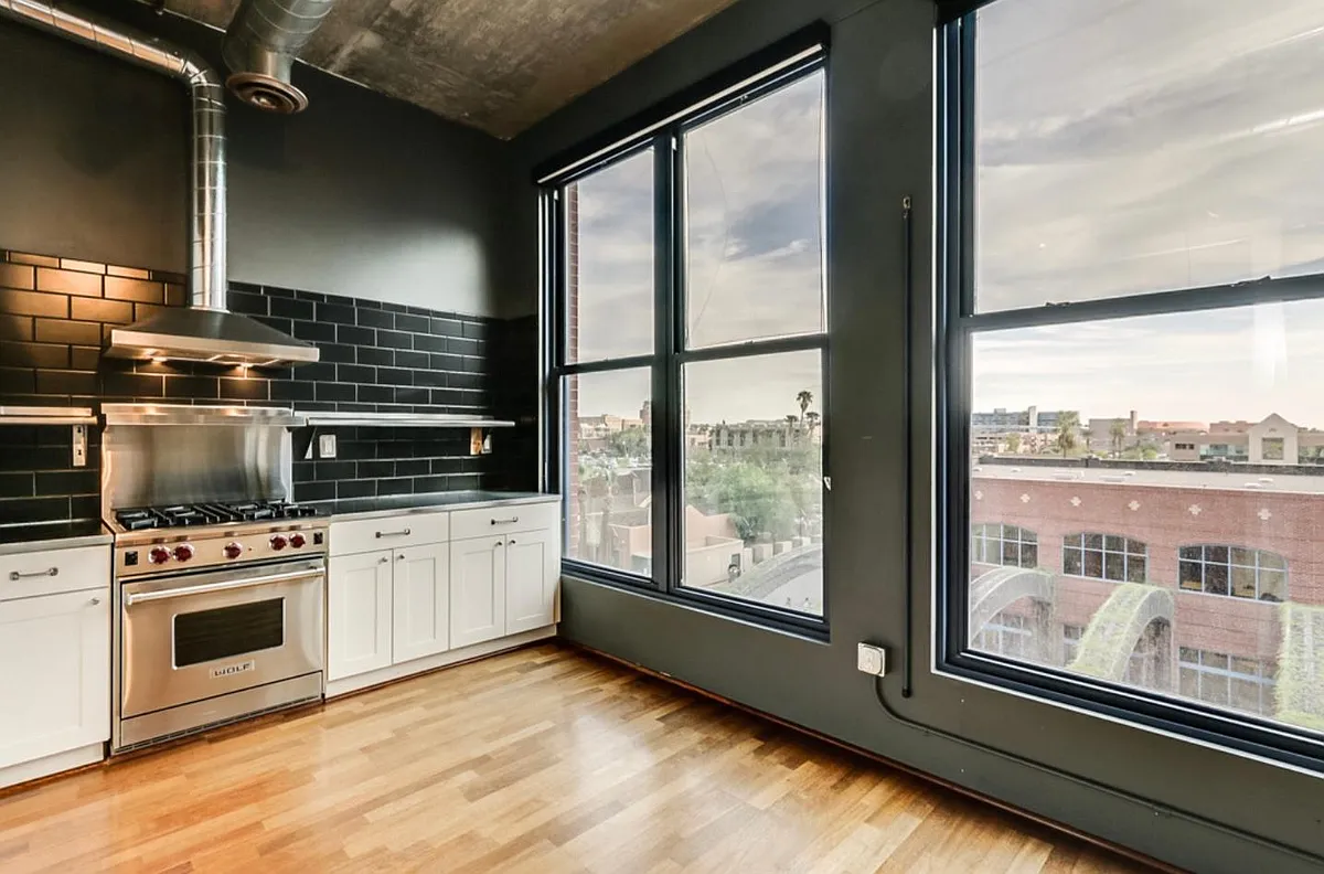 Building Photo - 21 6th St #414