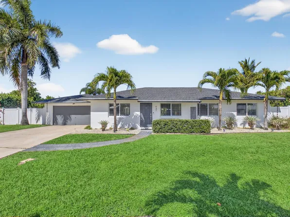 937 SW 36th Court, Boynton Beach, FL 33435