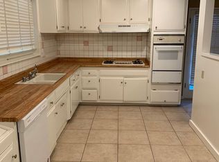 24137 Mobile St, West Hills, CA 91307