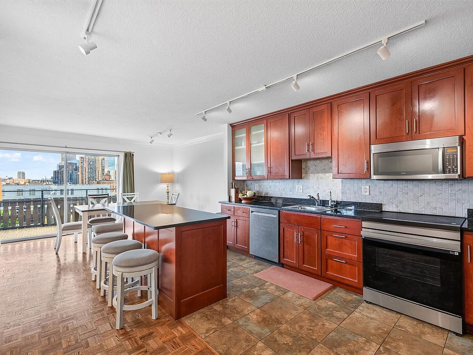 1st image of 410 Groveland Ave APT 702