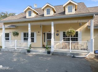 17915 E Plumley Rd, Palmer, AK 99645