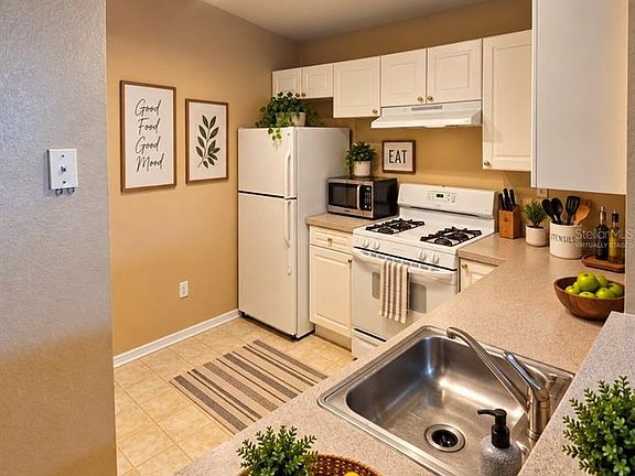 4th image of 3307 S KIRKMAN ROAD #134