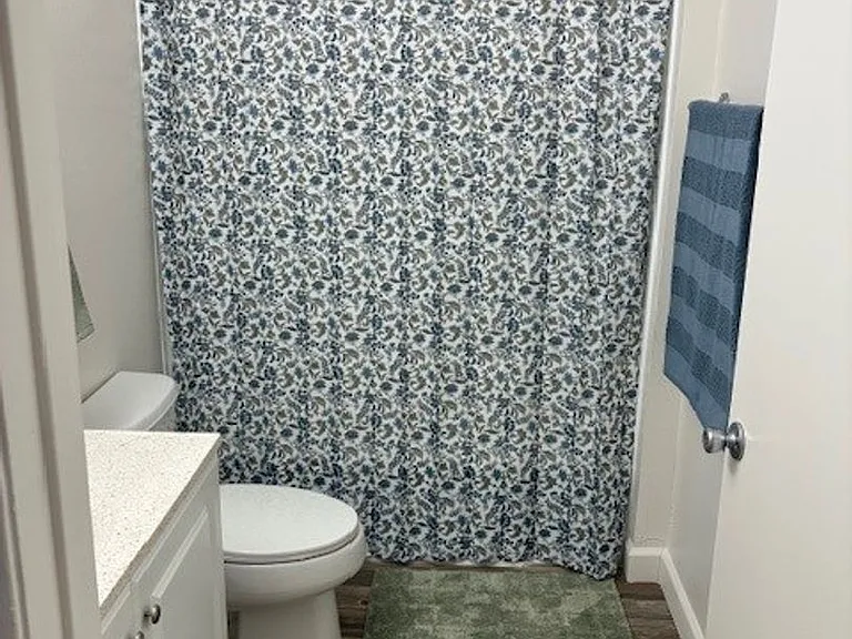 Summit Creek Apartments — Photo 31