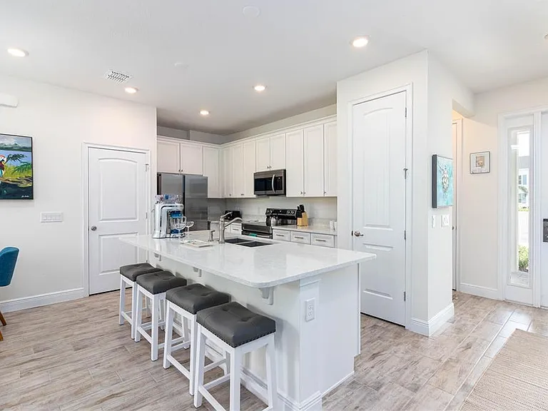 2960 On The Rocks Point — Photo 2