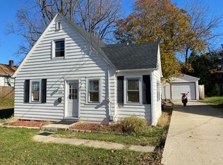 1210 28th St, Rockford, IL 61108