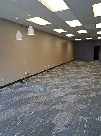 36 E Main St — Photo 5