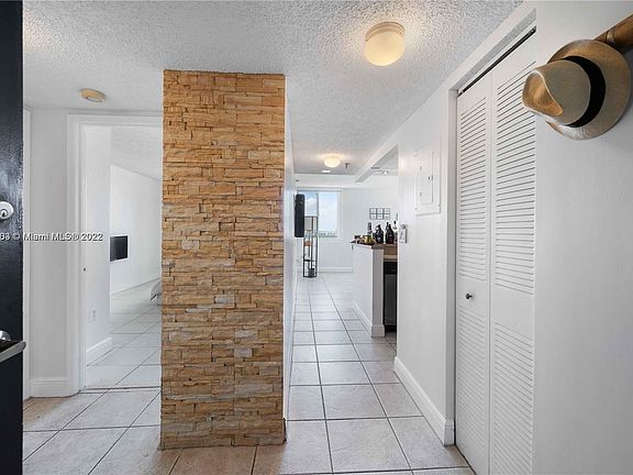 2nd image of 850 N Miami Ave APT 1708