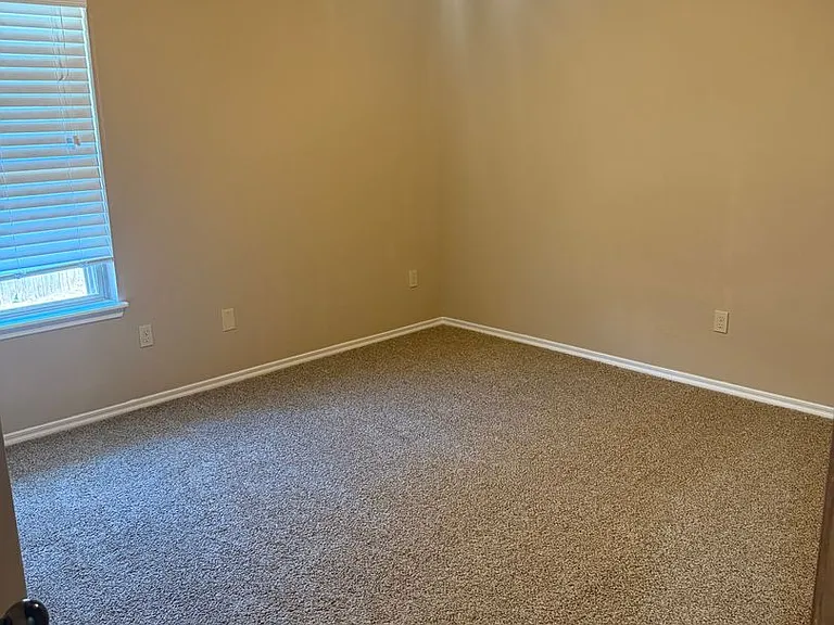 10924 SW 30th Ter — Photo 21