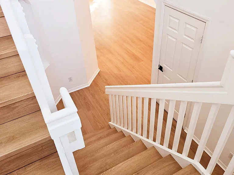 1041 Blackwater Dr — Photo 9