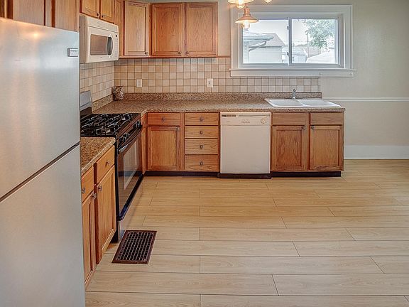 5th image of 316 Lincoln Ave