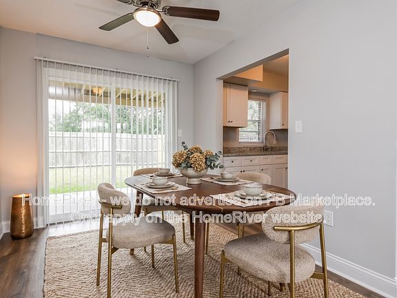 3rd image of 4901 Hernandes Dr