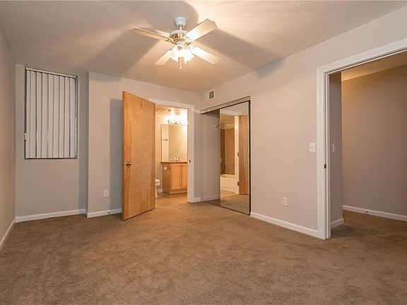3rd image of 2222 Detroit Ave APT 604