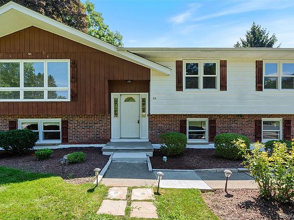 3rd image of 11 Alpert Drive