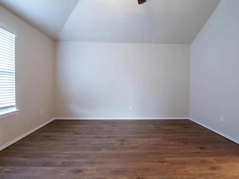 12509 Heritage Oaks Dr — Photo 15