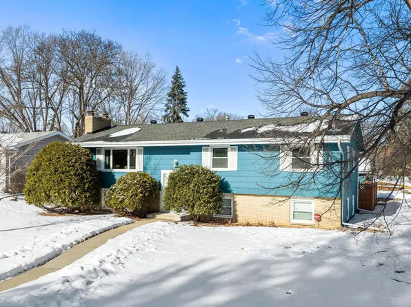 8400 27th Pl N, New Hope, MN 55427