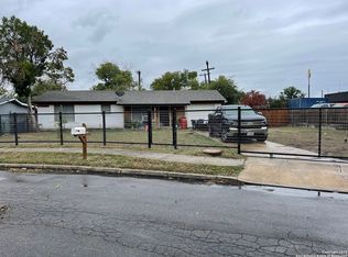 6930 Martinique Dr, San Antonio, TX 78227