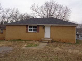 810 Bradley St, Clarksville, TN 37040