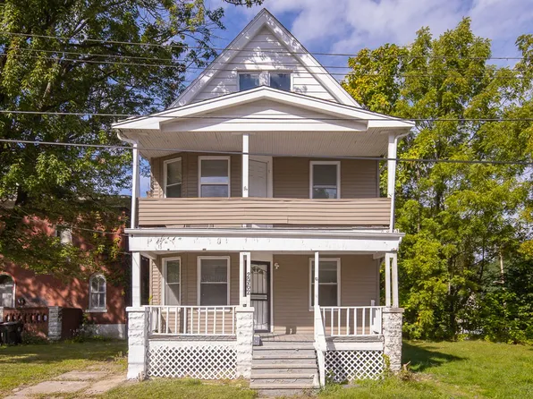 2962 E 66th St, Cleveland, OH 44127