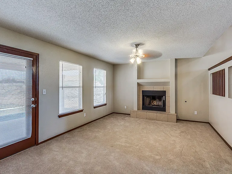 5337 Manuel Puentes Ct — Photo 15