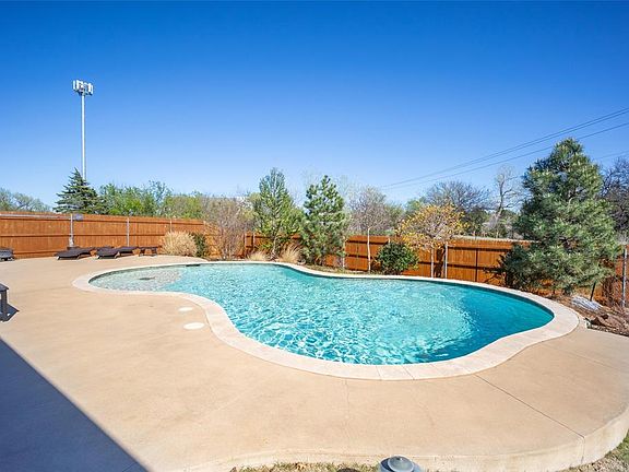 2nd image of 15100 Amber Run