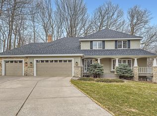 7240 Orchid Ln N, Maple Grove, MN 55311