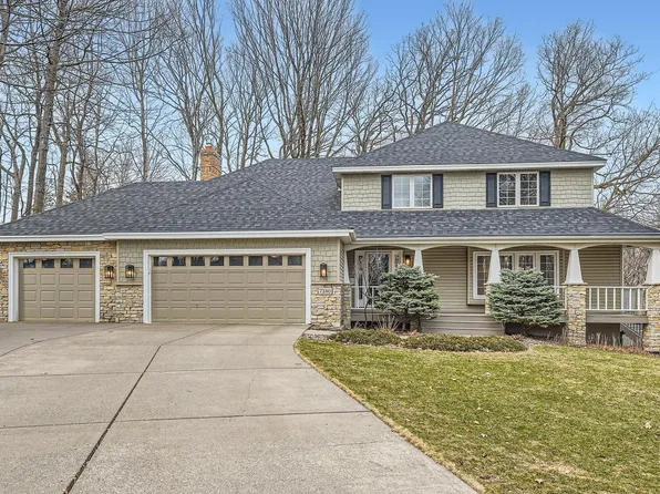 7240 Orchid Ln N, Maple Grove, MN 55311