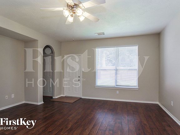 5th image of 25538 Saddlebrook Village Dr