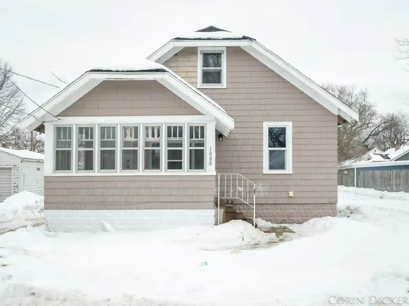 1080 Kenneth St, Muskegon, MI 49442