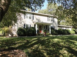 102 Crosslake Dr, Tullahoma, TN 37388