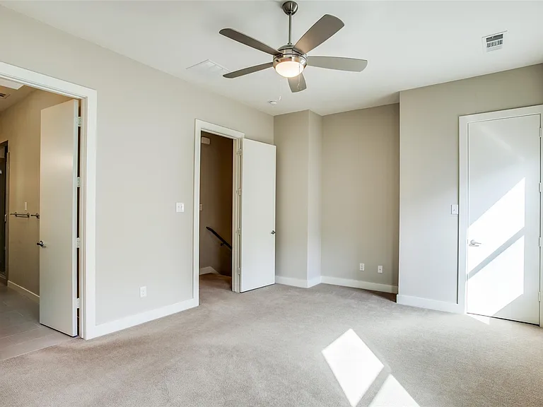 2325 Stutz Dr #41 — Photo 16