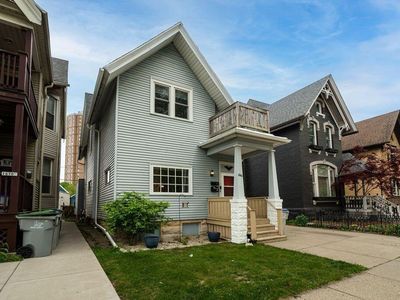 1666 N Humboldt AVENUE, Milwaukee, WI, 53202