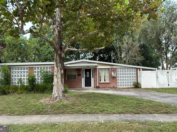 1131 Palisades Dr, Jacksonville, FL 32221