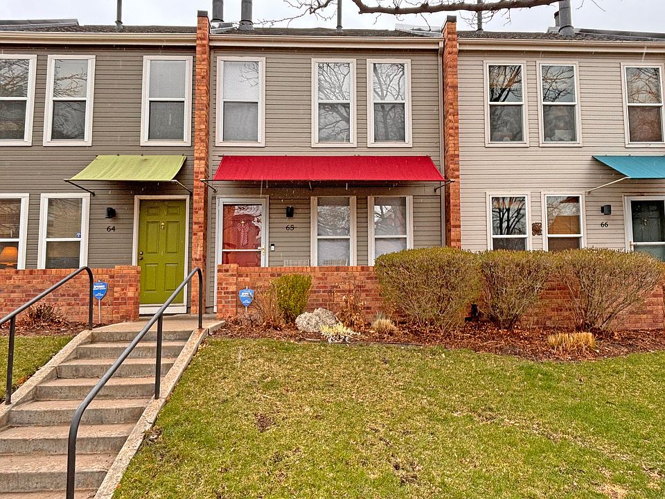 Incredible 2 bedroom 1.5 bath townhome Inca #65