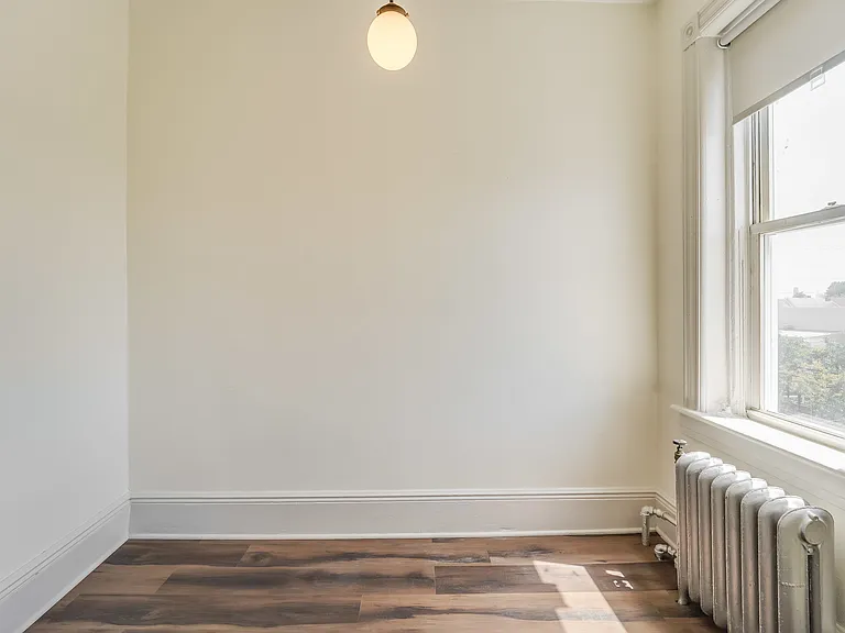 2015 New York Ave #3 — Photo 12