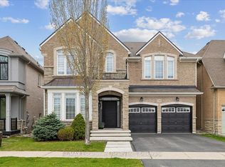 2400 Spring Meadow Way, Oakville, ON L6M0R6