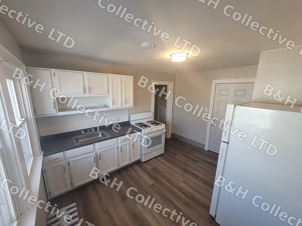 1259 S High St #7