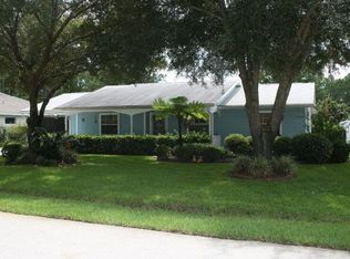 22 Eastmoor Ln, Palm Coast, FL 32164
