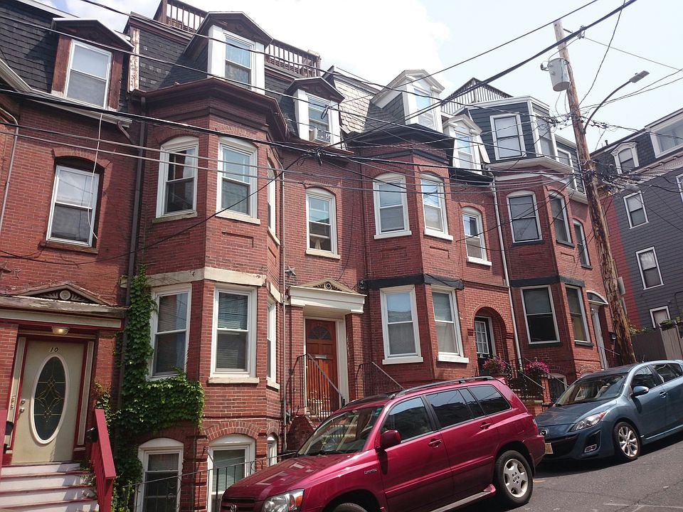 1st image of 12 Pacific St #1