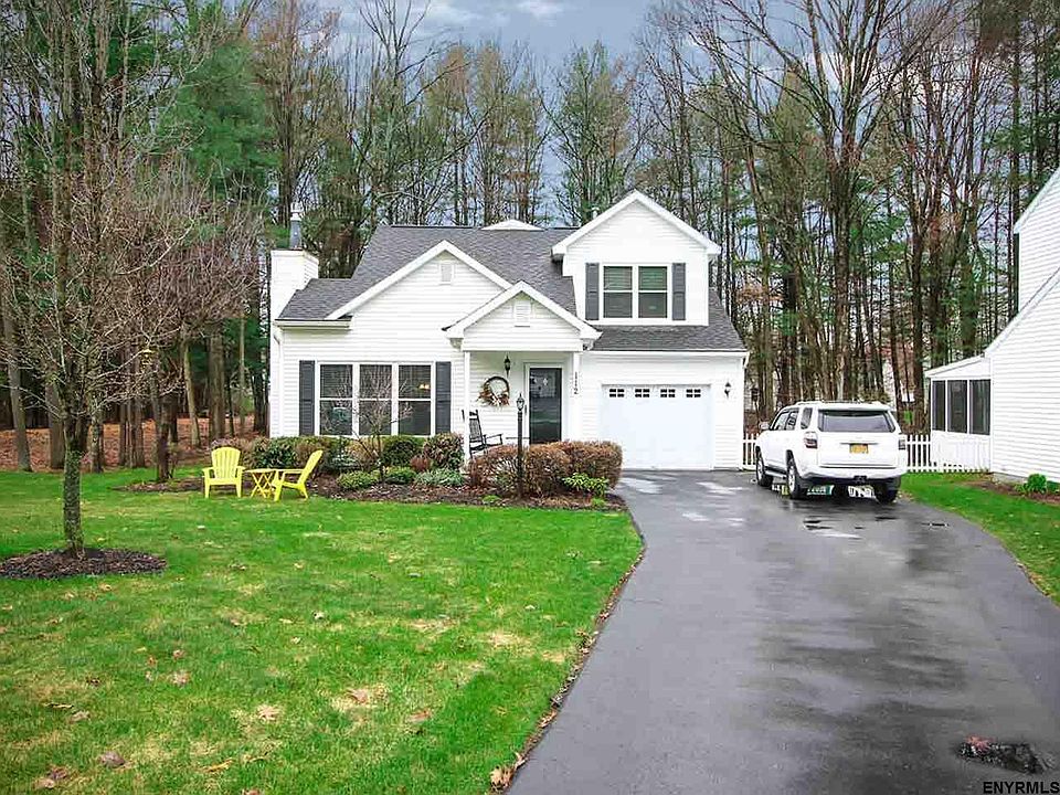 1st image of 112 Goldfinch Ln