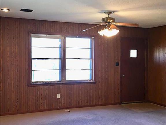 5th image of 5013 Forest Ave