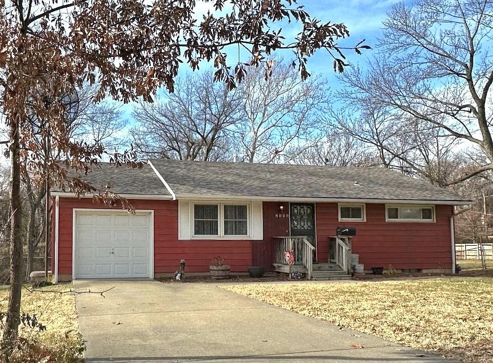 1st image of 2506 S 47th Dr